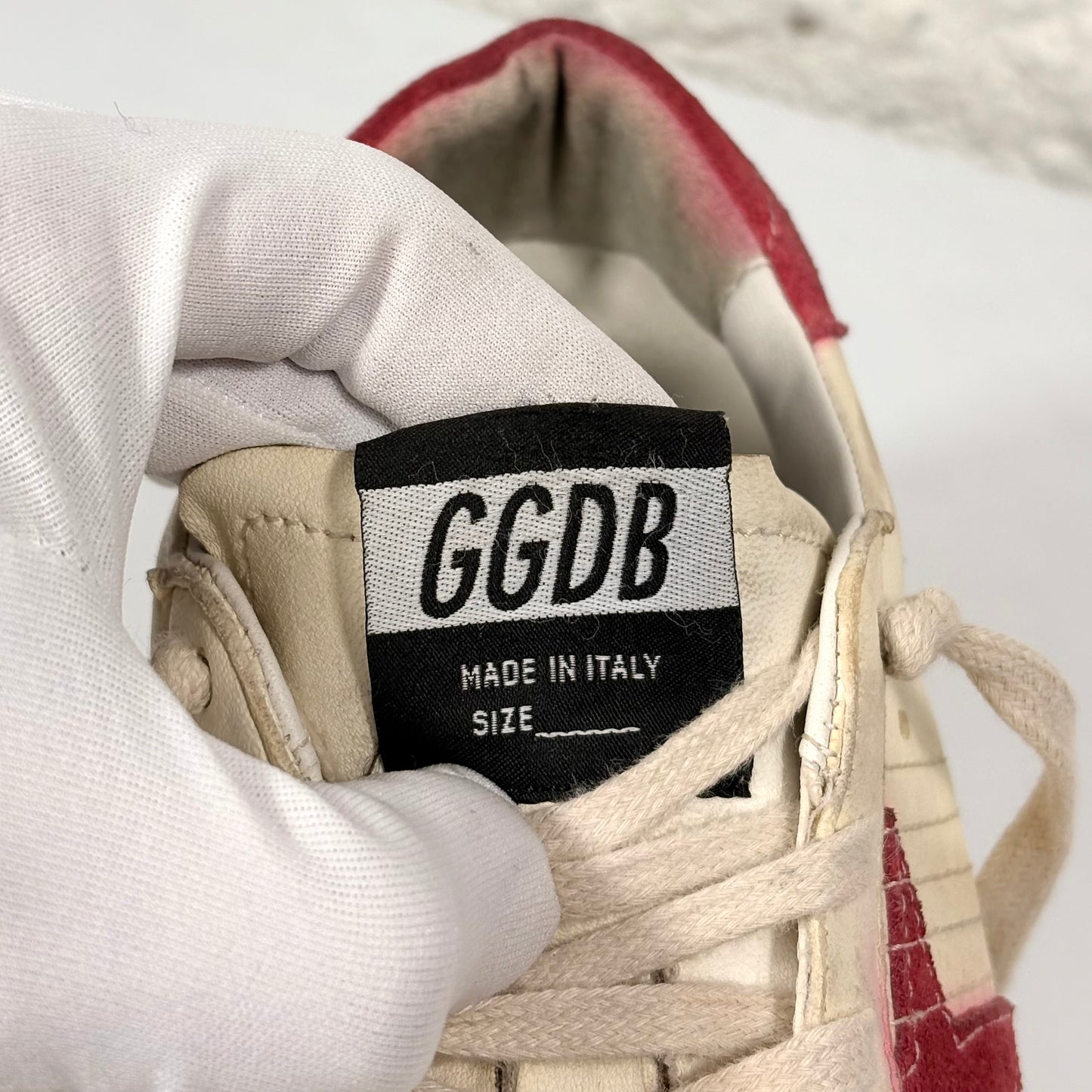 Golden goose superstar beige in pelle con Stella rossa in suede 37