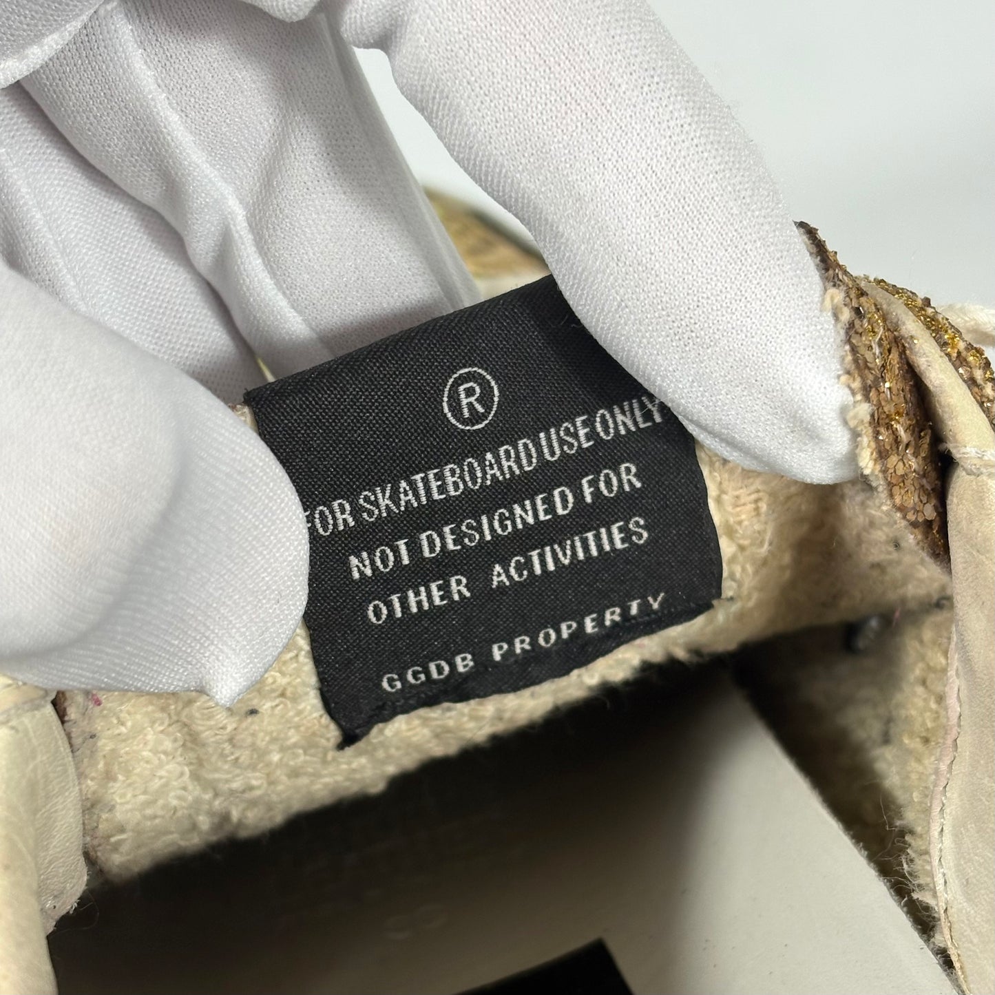 Golden goose Superstar colorazione oro e nero in paillettes e brillantini 38