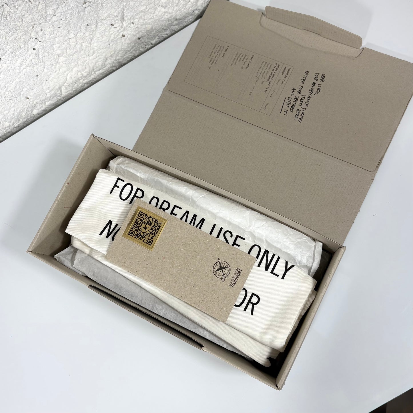 Golden goose Superstar bianche e tallone nero 39