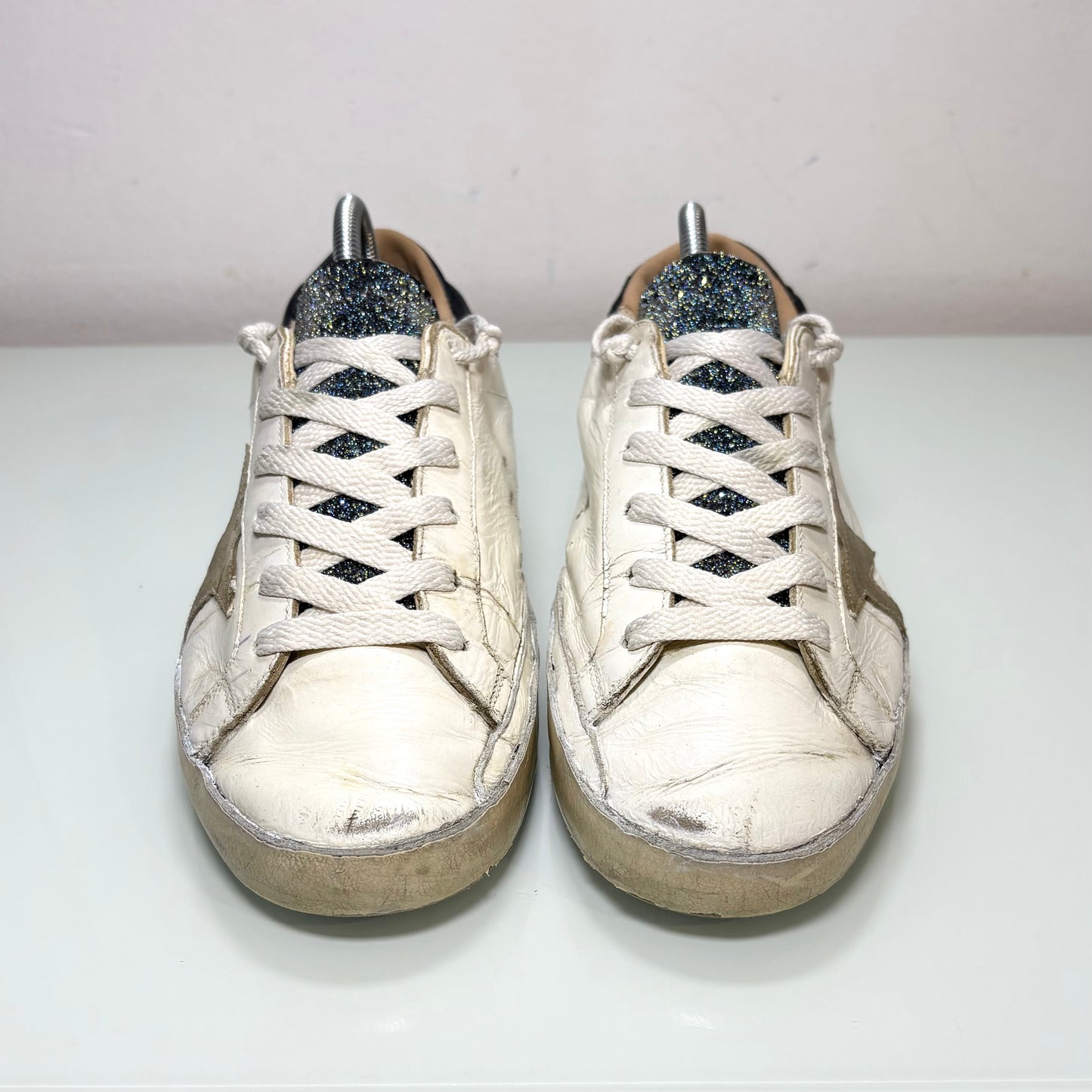 Golden goose Superstar bianche, linguetta brillantinata e tallone nero 38