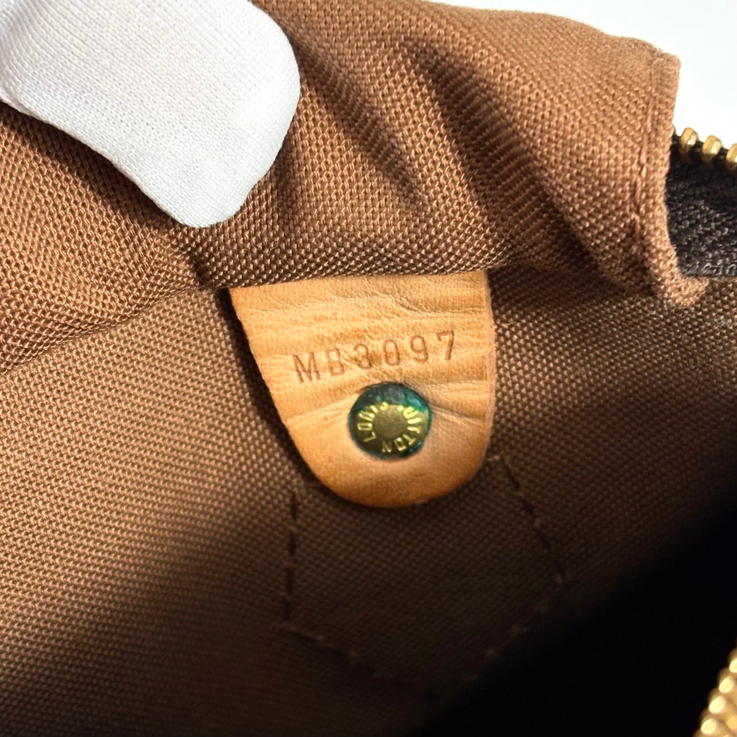 Louis Vuitton Speedy 25