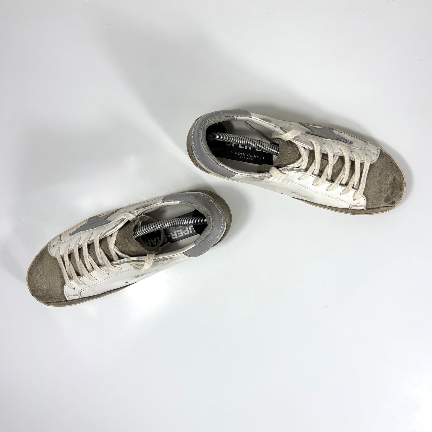 Golden goose Superstar bianche con stella e talloncini in grigio 37