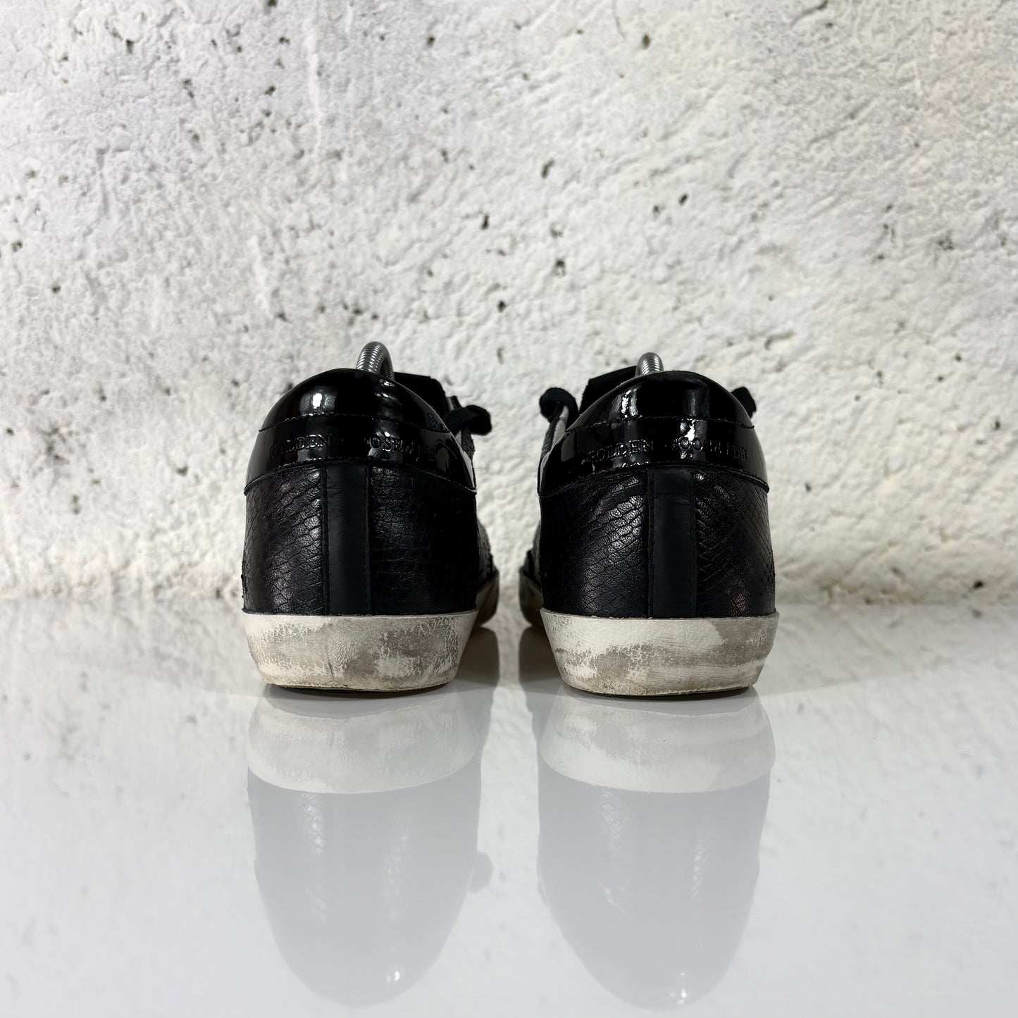 Golden goose Superstar nero a squame 39