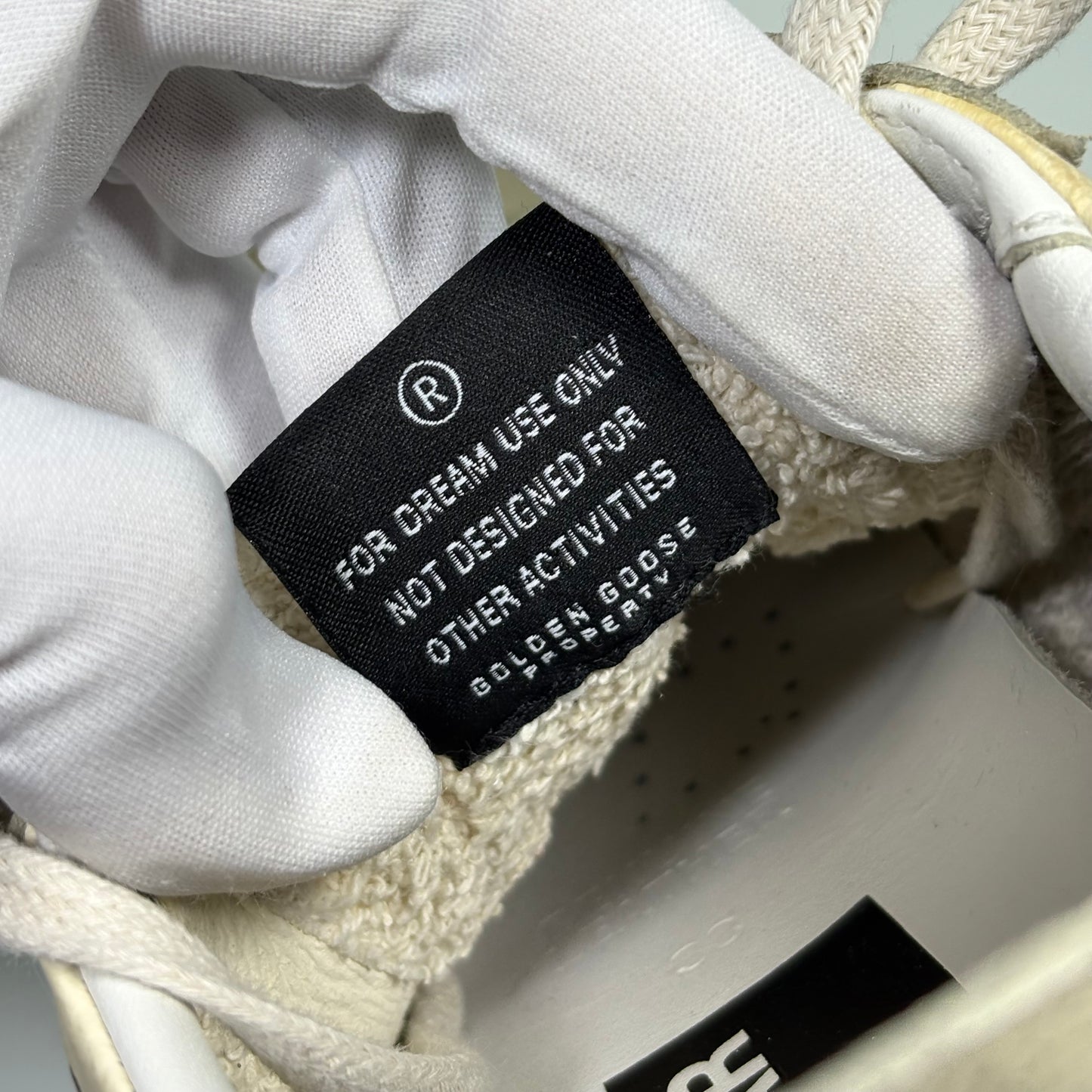 Golden goose Superstar panna e disegni stilizzati 38