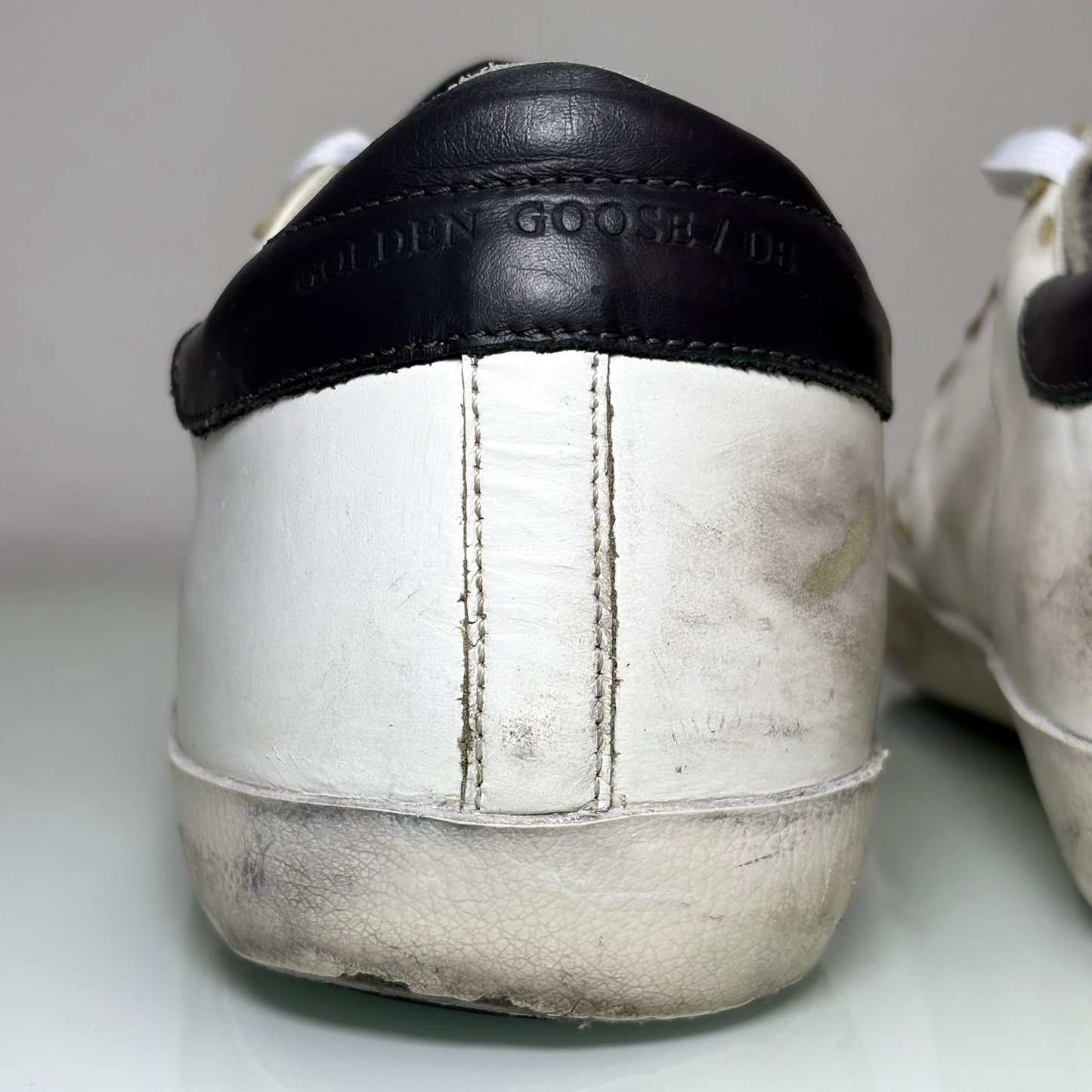 Golden goose Superstar bianche tallone nero e stella verde 43