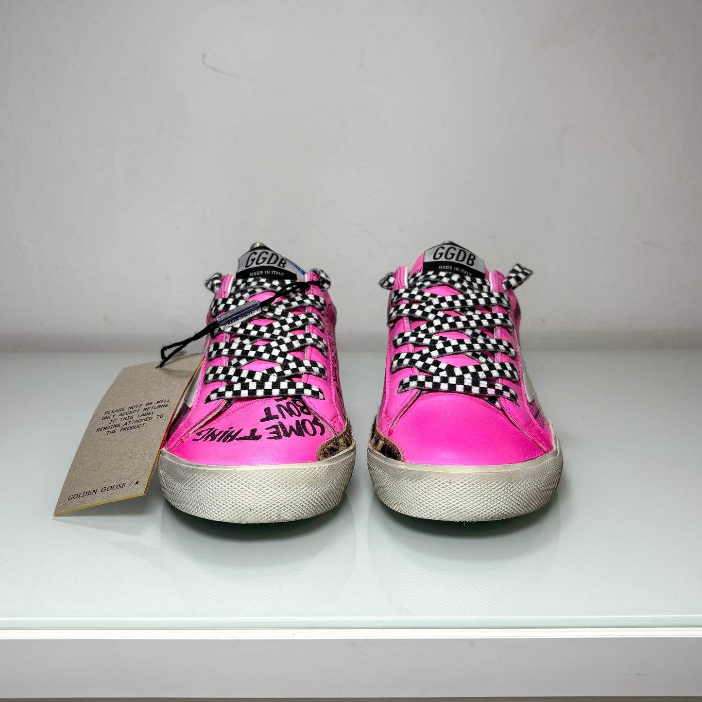 Golden goose Superstar fucsia con disegni e scritte nere 37