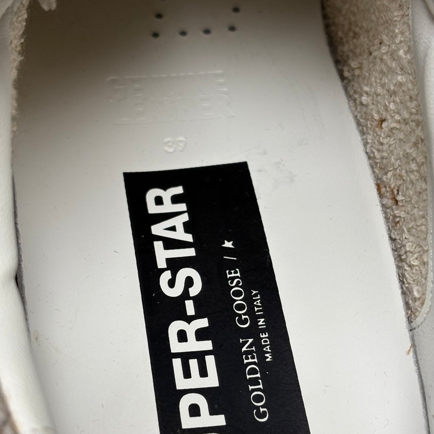 Golden goose Superstar Grigio “CREEPY” 39