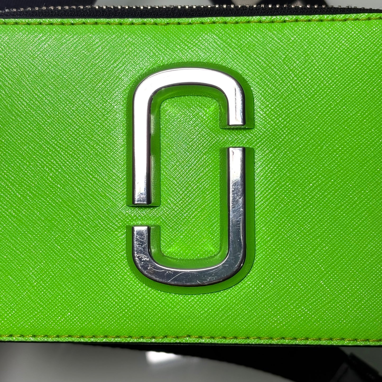 Borsa Snapshot Marc Jacobs