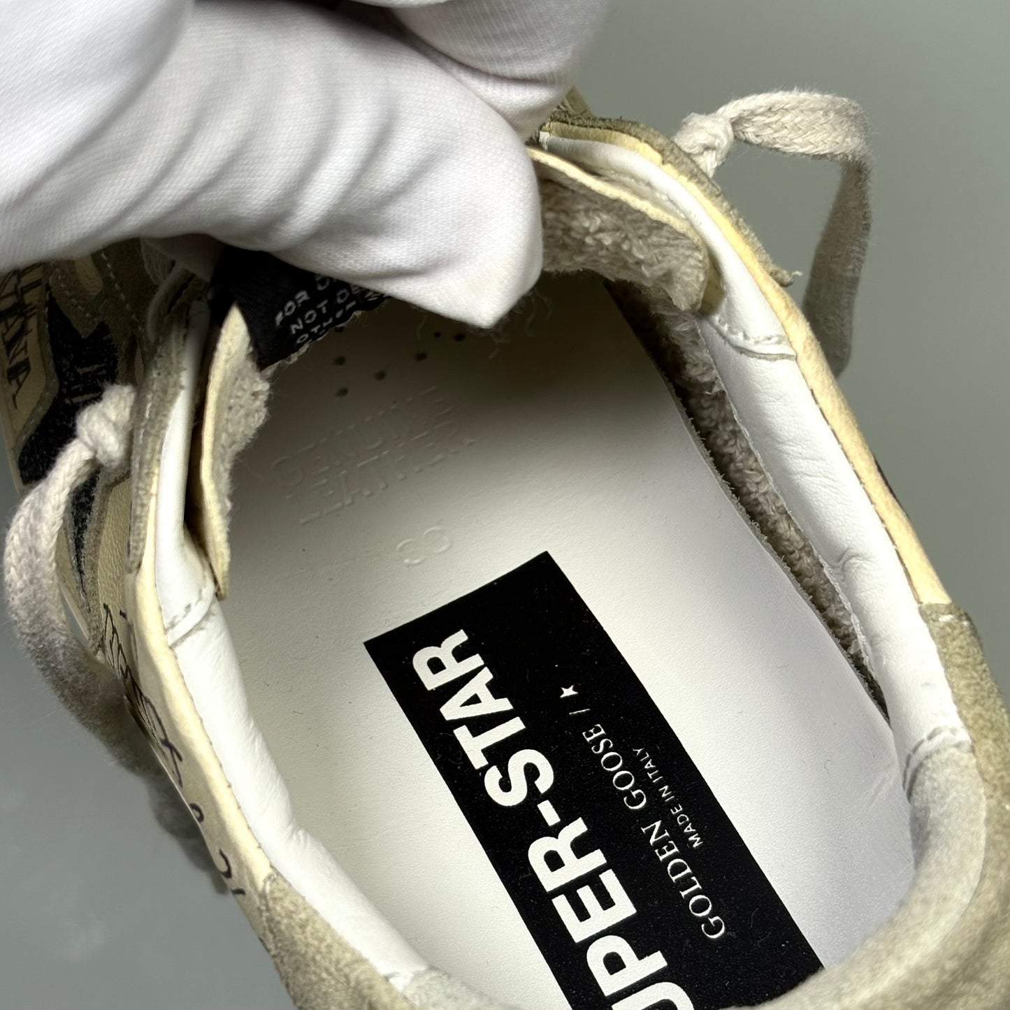 Golden goose Superstar panna e disegni stilizzati 38