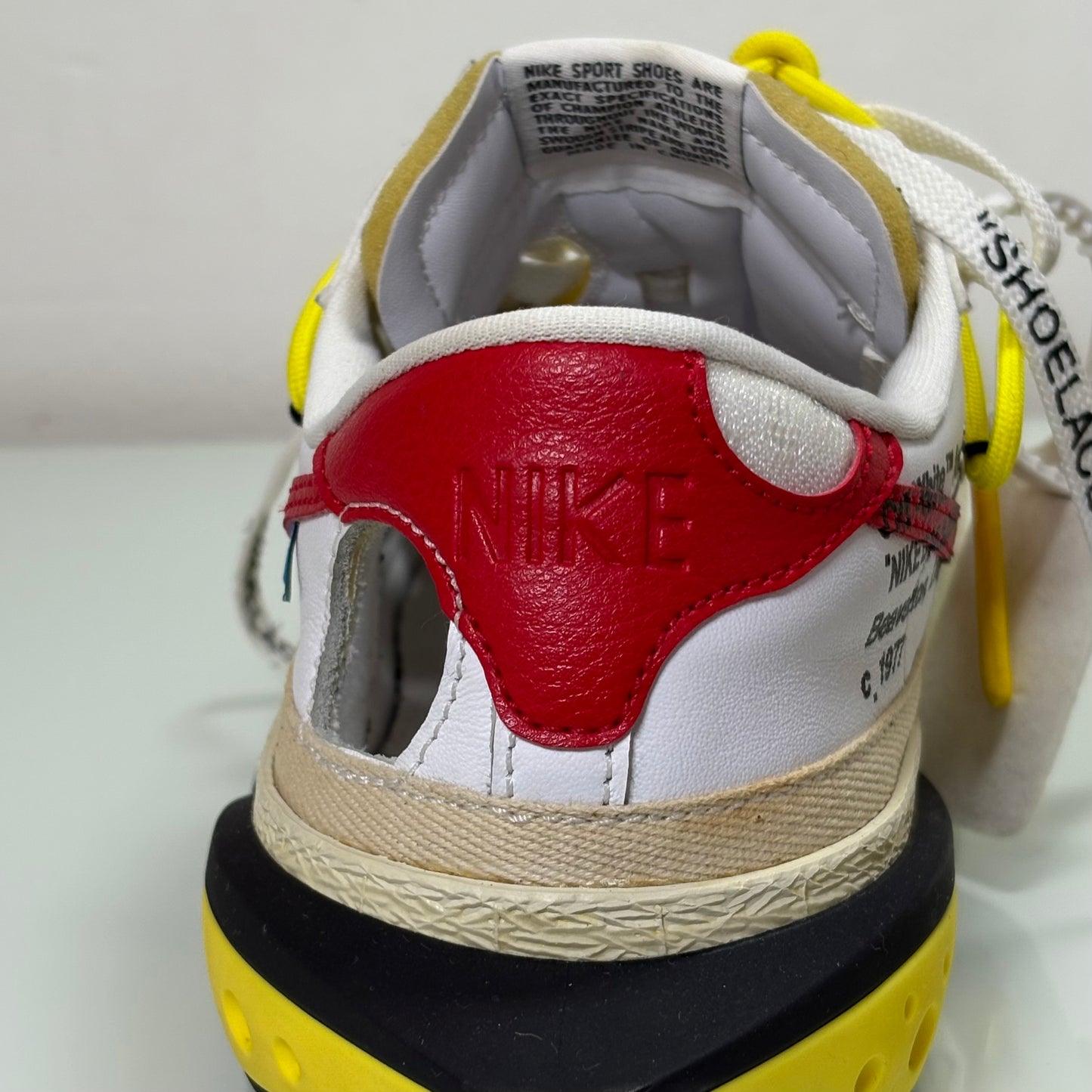 Nike blazer low x Off white university 45,5