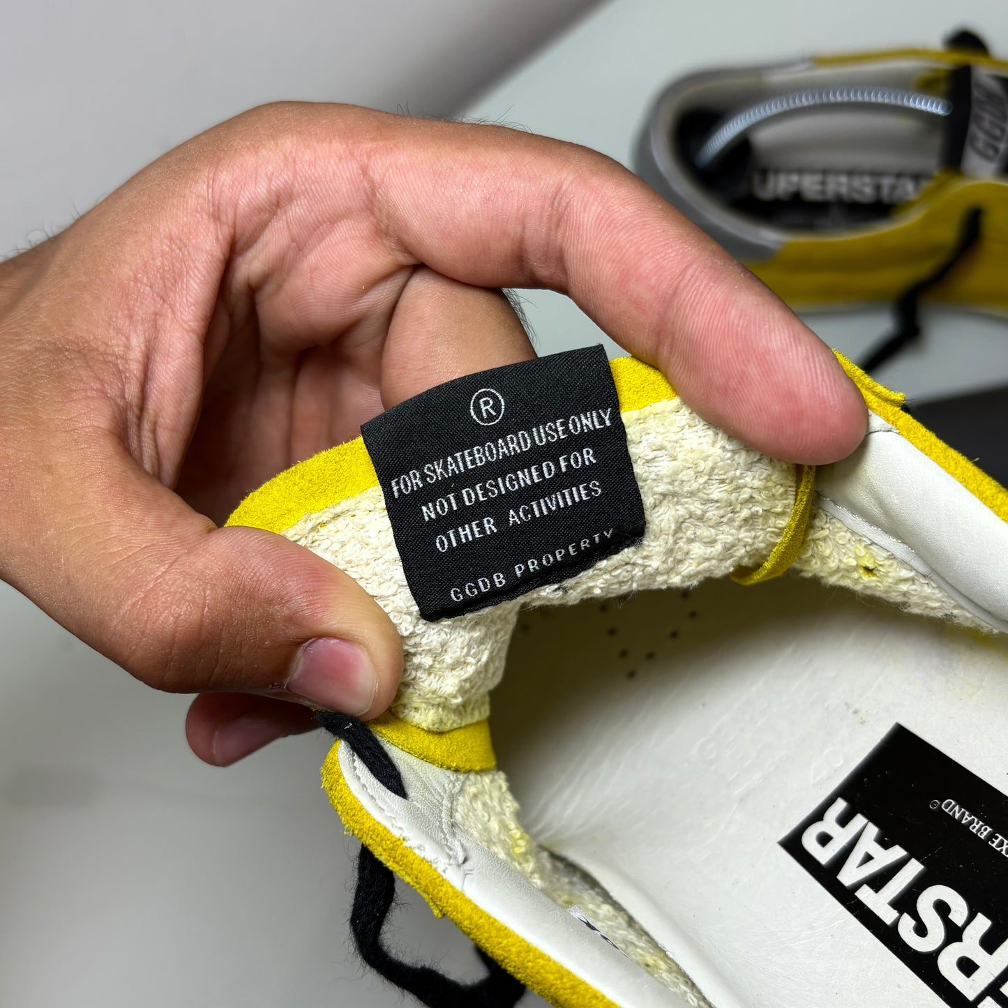 Golden goose Superstar giallo 38