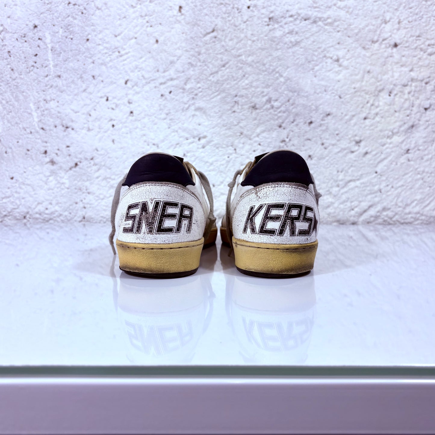 Golden goose Ballstar bianche Stella nera e tallone blu scuro 44