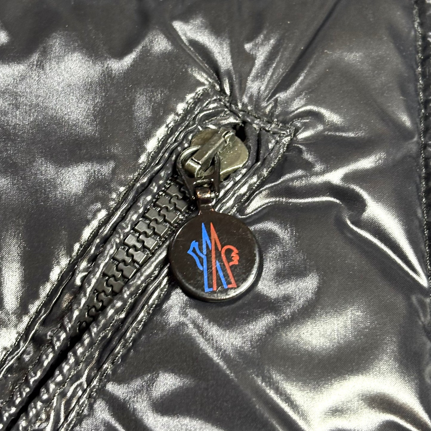 Moncler giubotto nero lucido 3 L