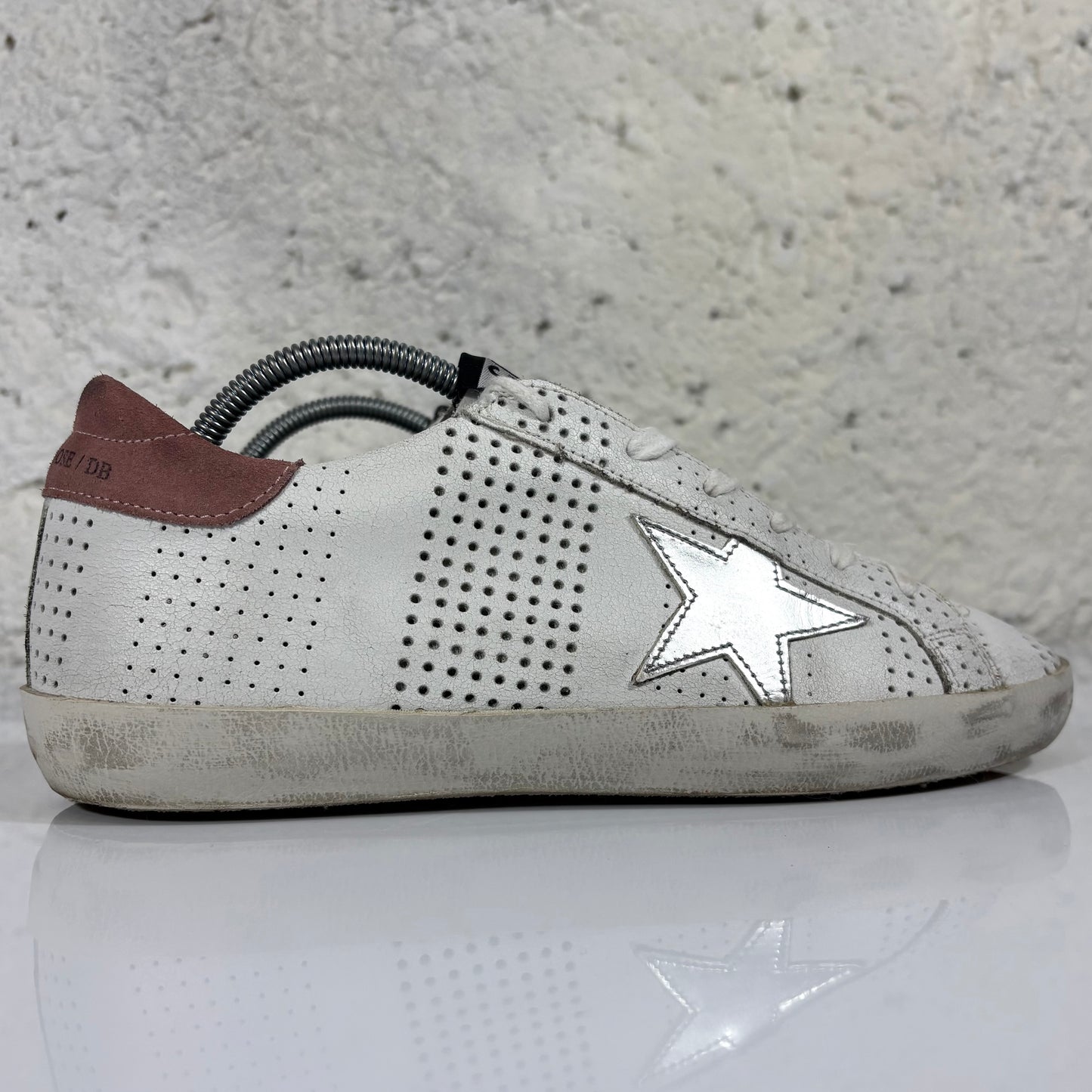 Golden goose Superstar bianche motivo a buchi, stella argento e talloncino Bordeaux 39