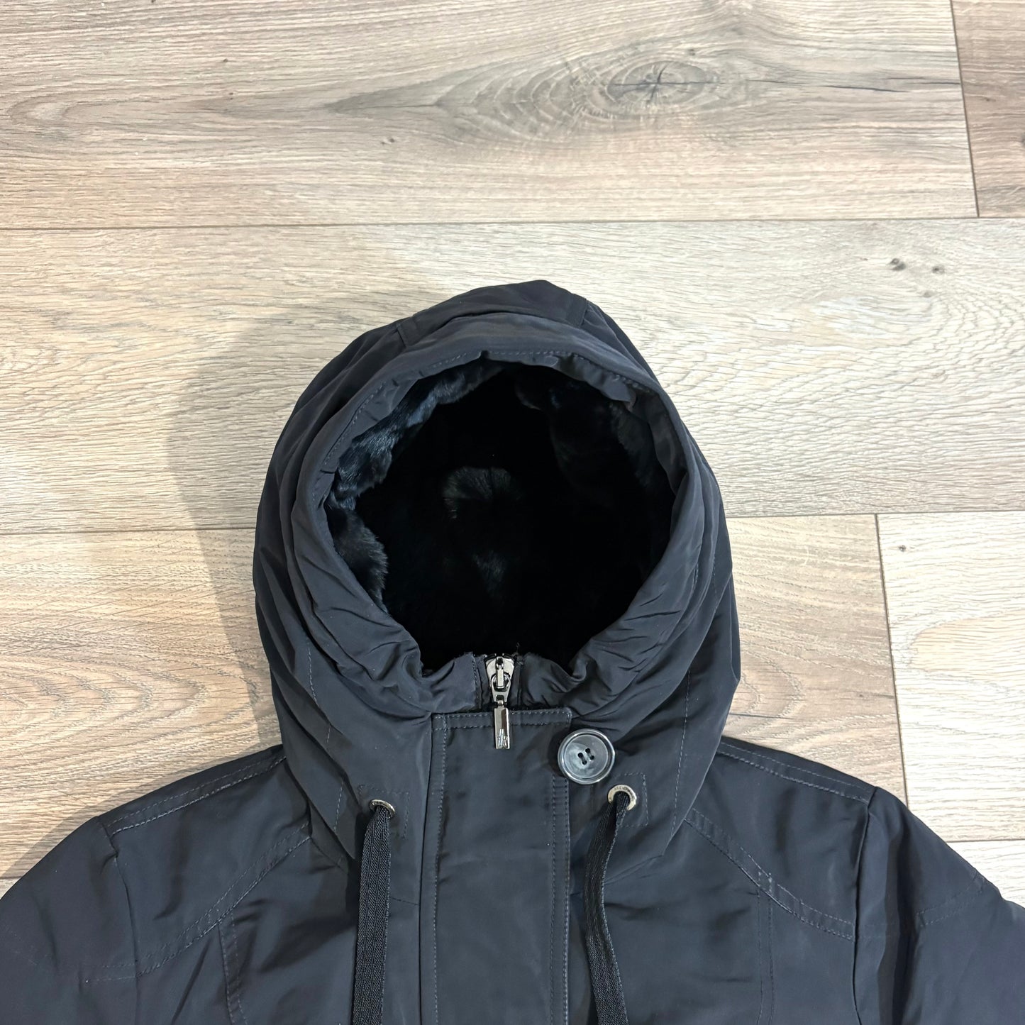 Moncler long nero con pelliccia XL