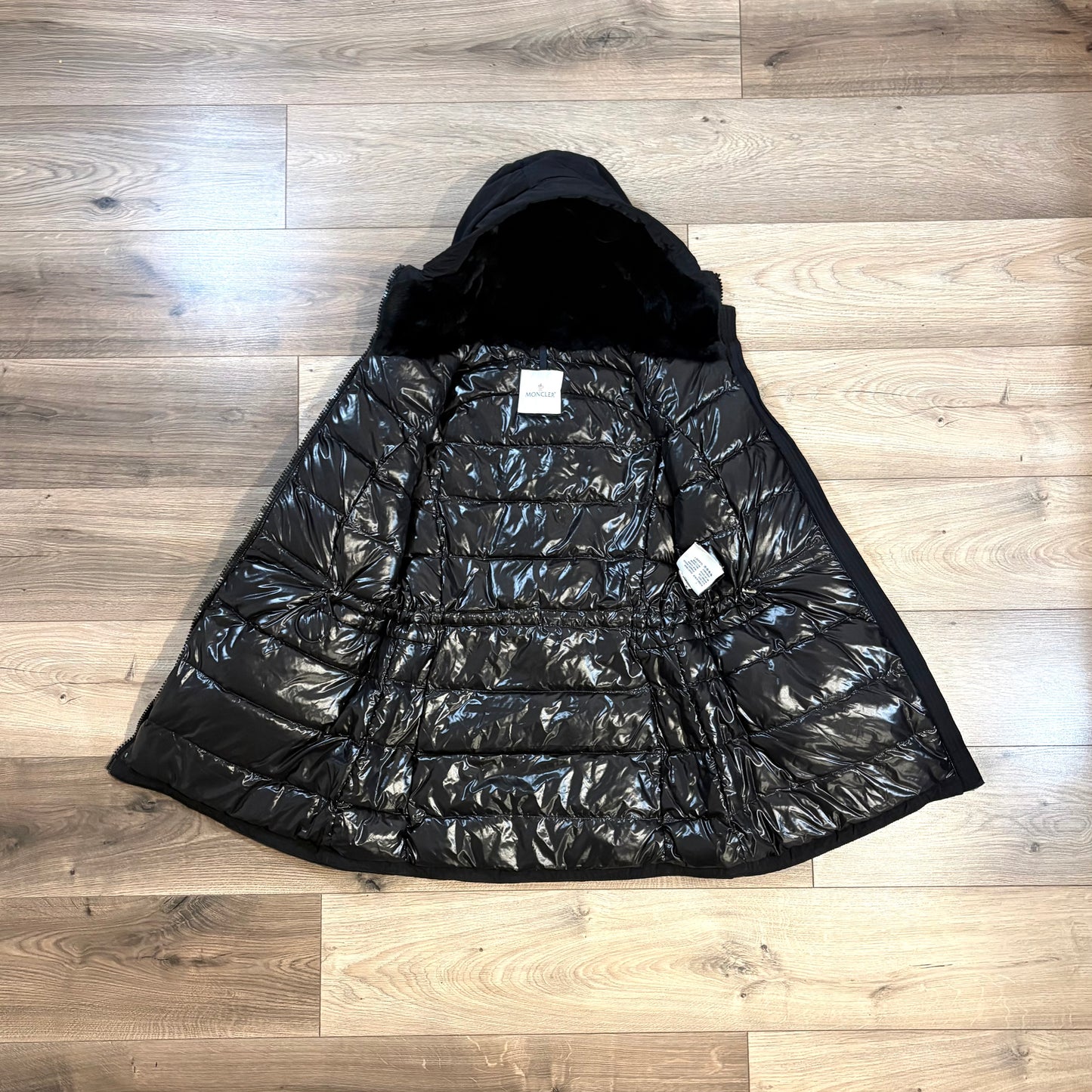 Moncler long nero con pelliccia XL