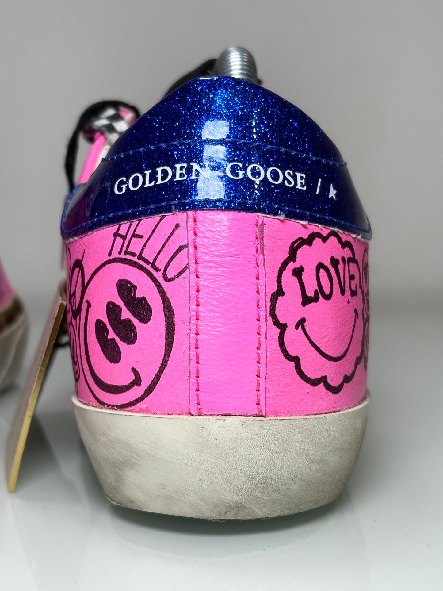 Golden goose Superstar fucsia con disegni e scritte nere 37