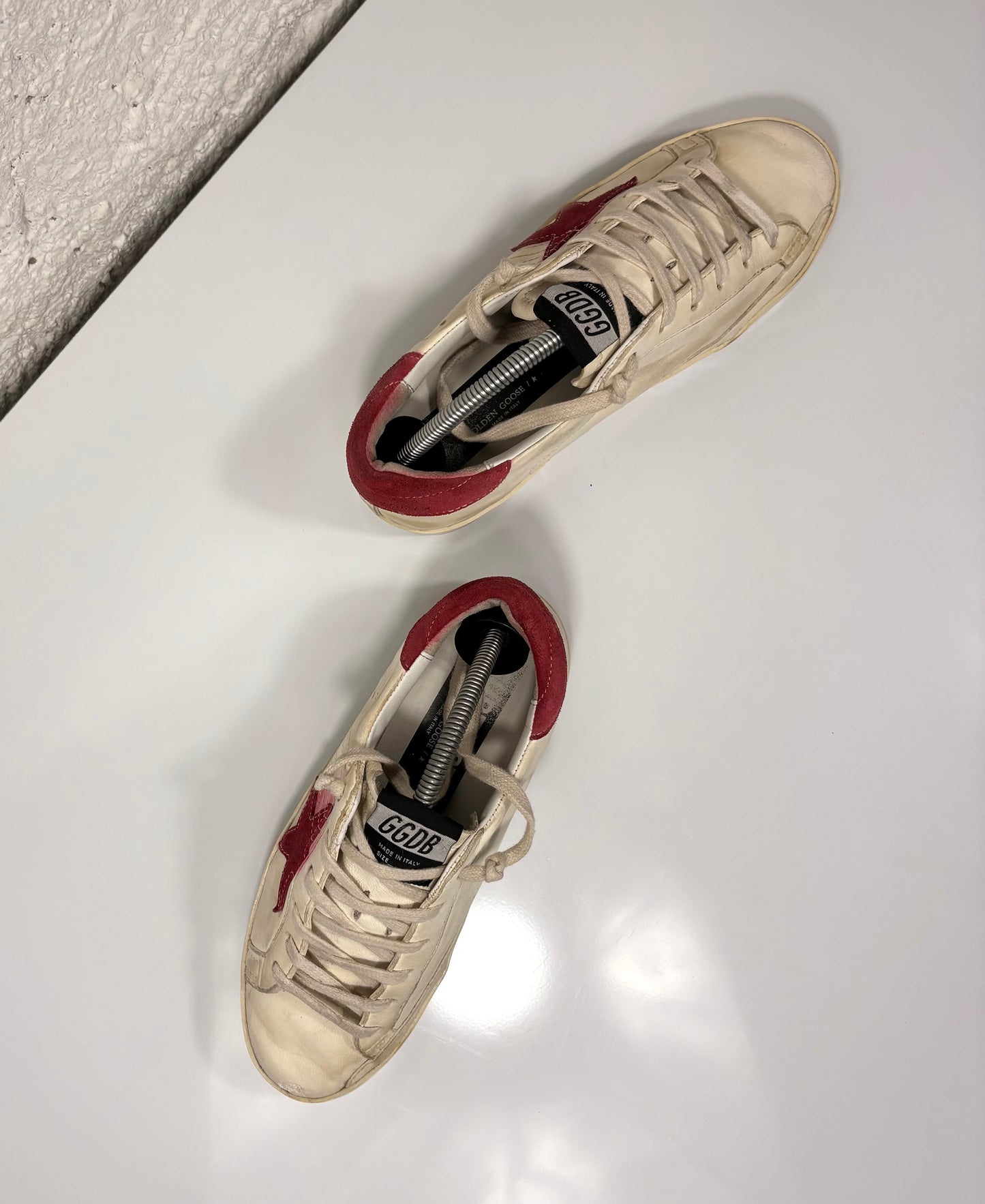 Golden goose superstar beige in pelle con Stella rossa in suede 37