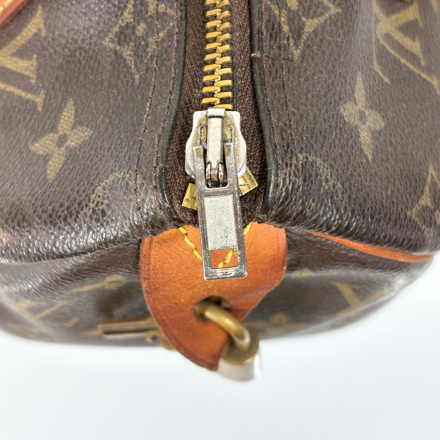 Louis Vuitton Speedy 25