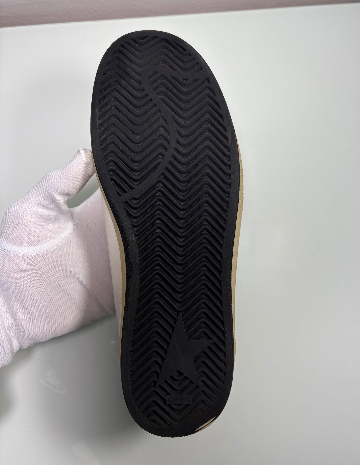 Golden goose Ballstar “safari model” 40