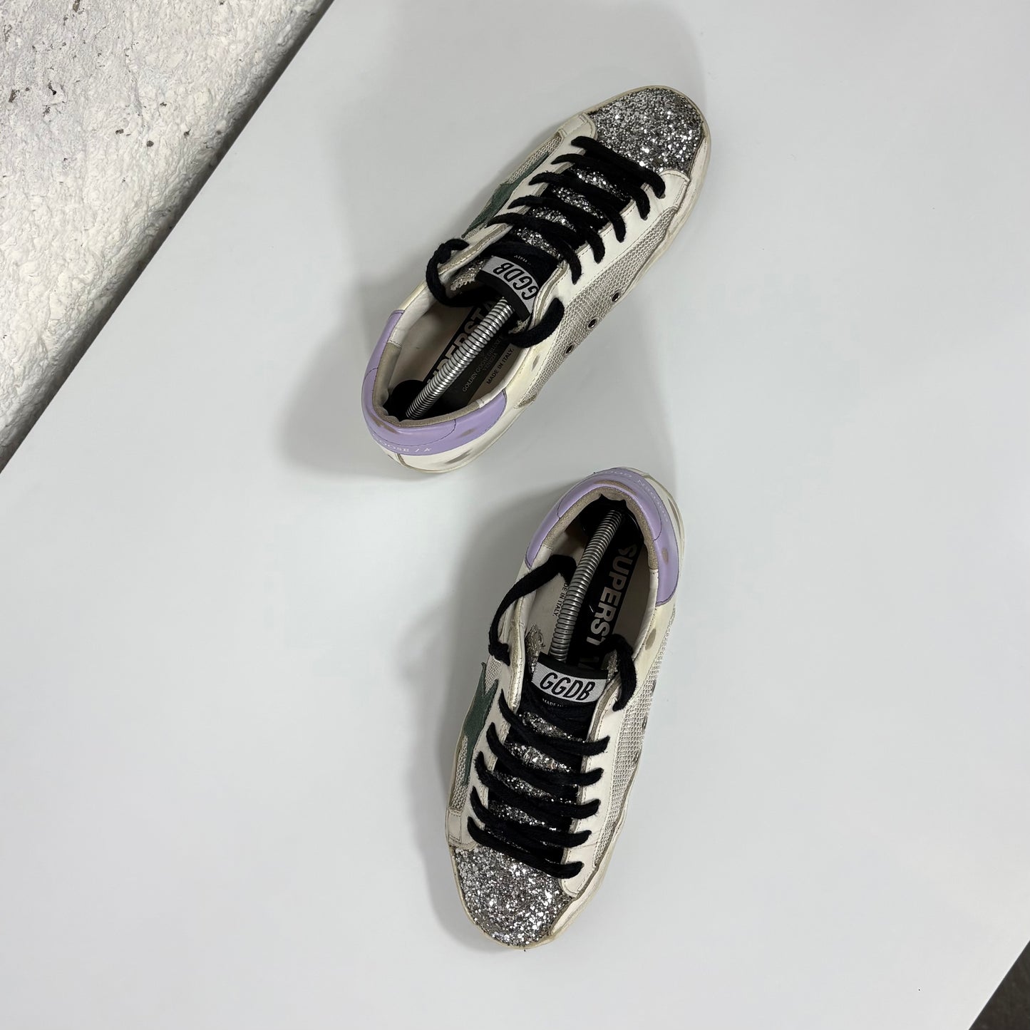 Golden goose Superstar bianche, punta argento glitter e tallone azzurro 36
