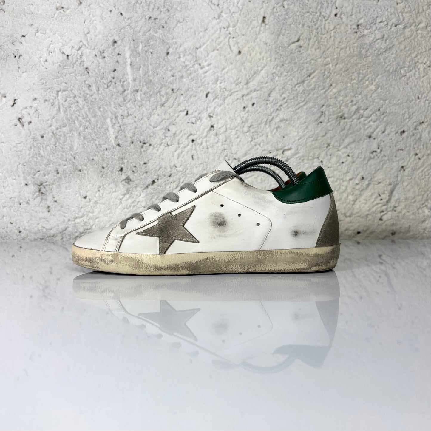 Golden goose Superstar bianche, stella grigia e tallone verde 39