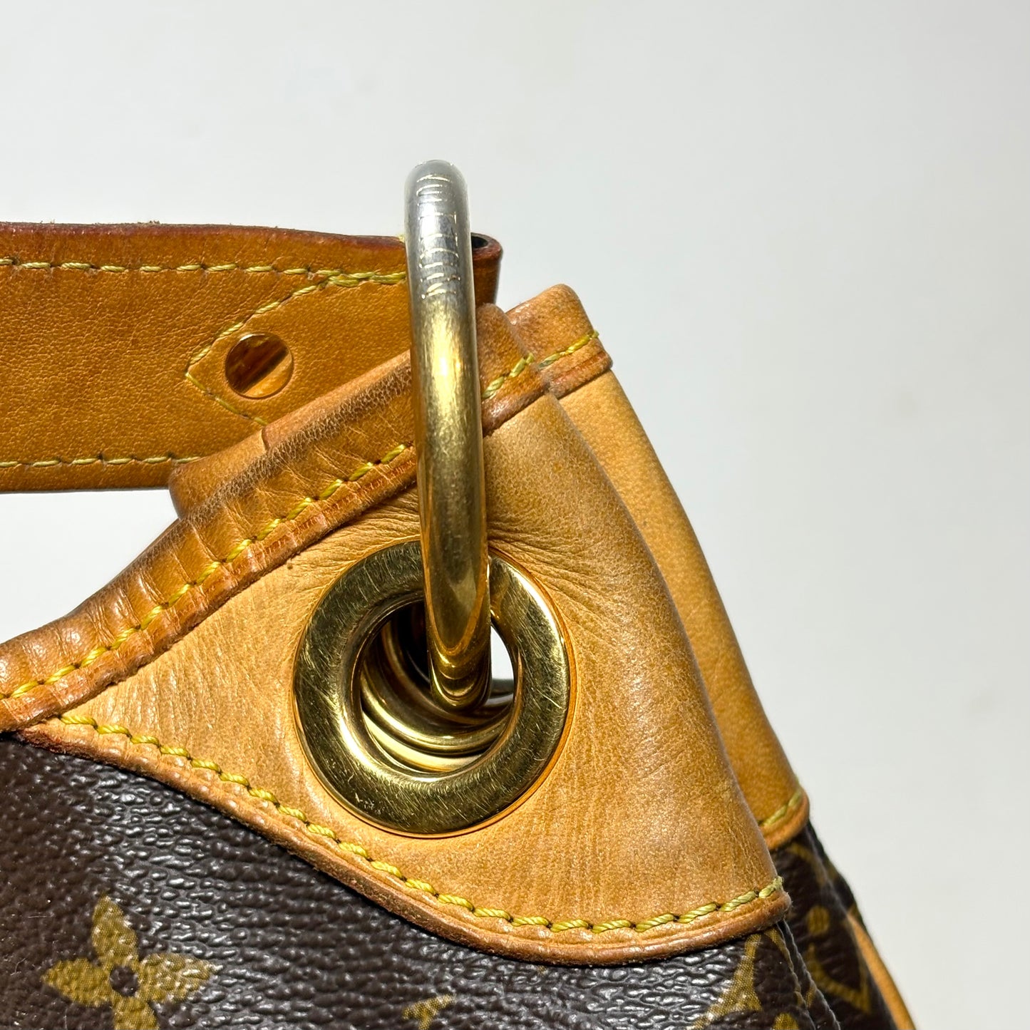 Louis Vuitton Galliera