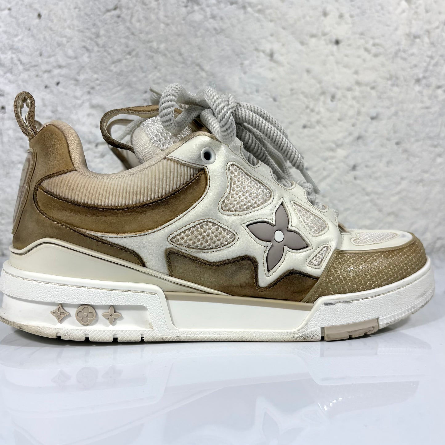 Louis Vuitton Skate beige 43