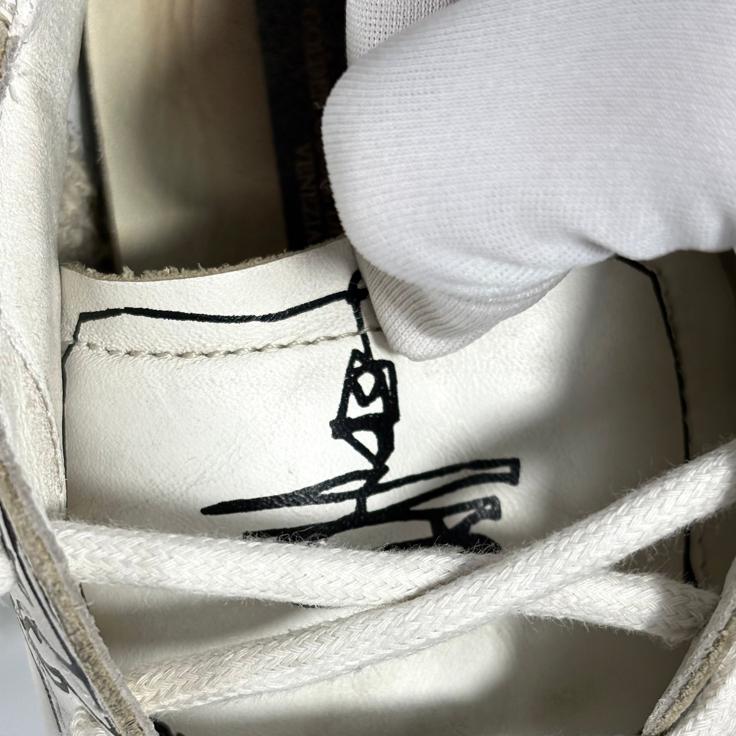 Golden goose Superstar bianche con disegni stilizzati 38