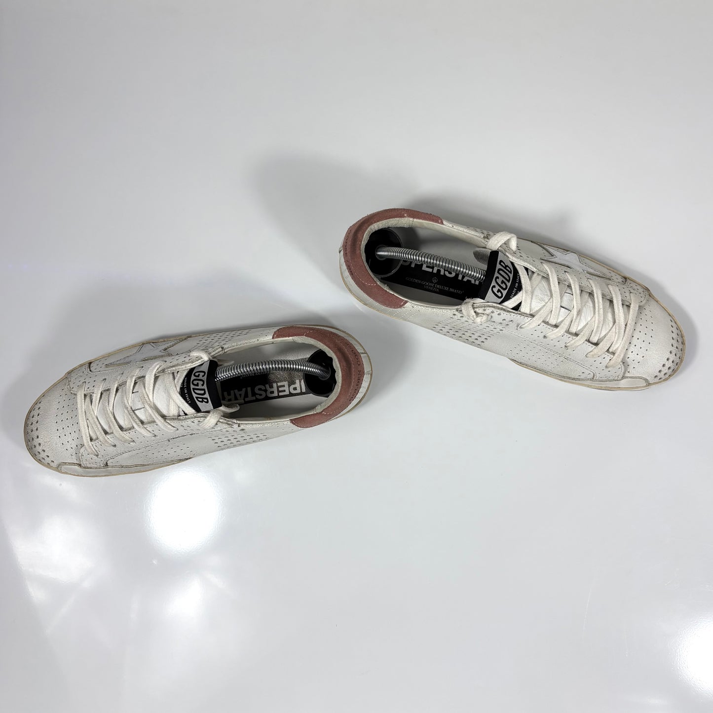 Golden goose Superstar bianche motivo a buchi, stella argento e talloncino Bordeaux 39