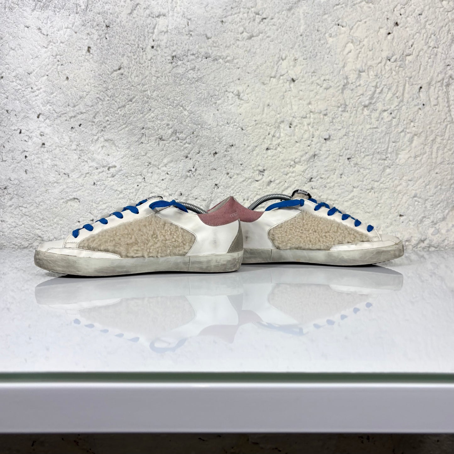 Golden goose Superstar bianche in shearling con lacci blu e stella argento  38