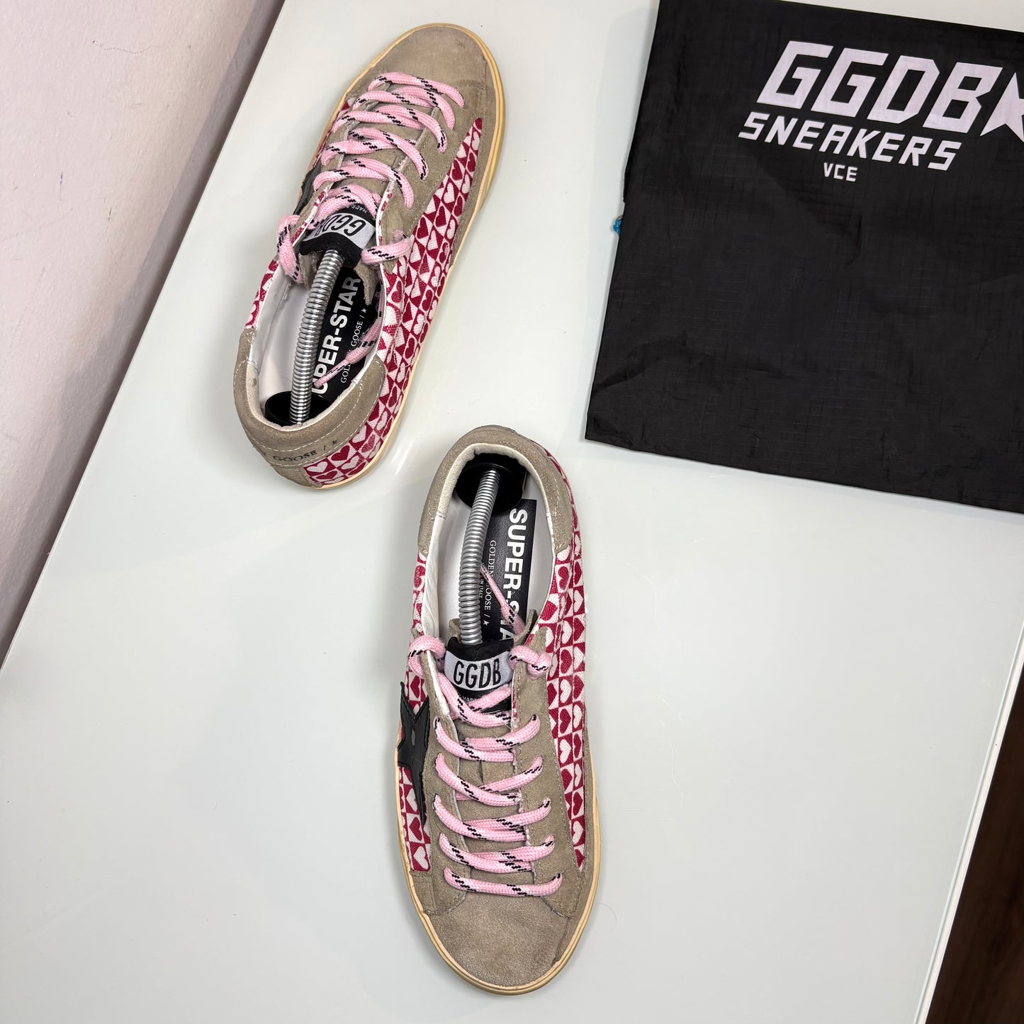 Golden goose Superstar a cuori bianche e rosse 37