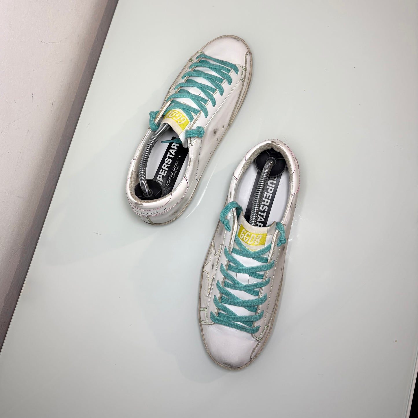 Golden goose Superstar bianche e lacci azzurri 38