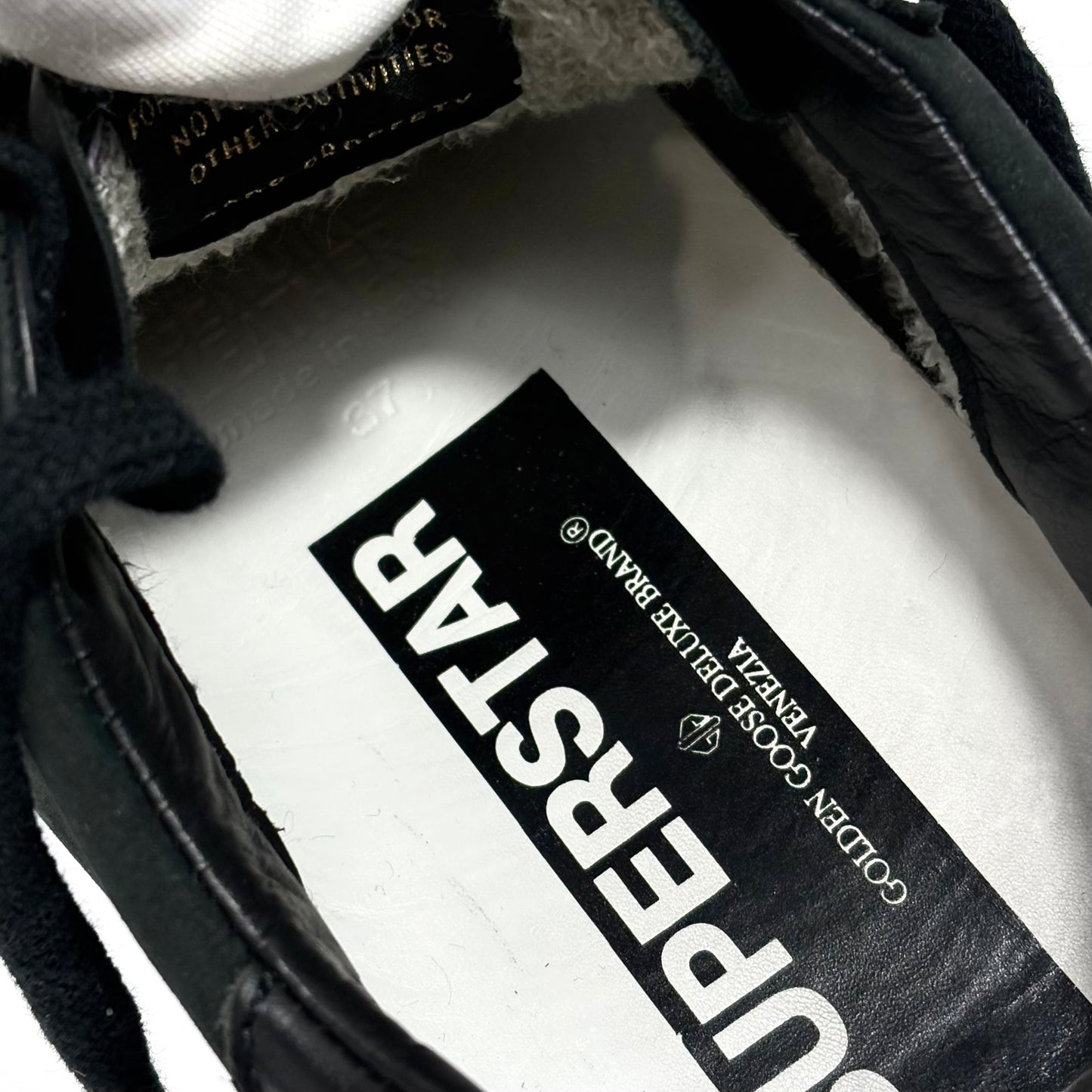 Golden goose Superstar nere con stella gialla 37