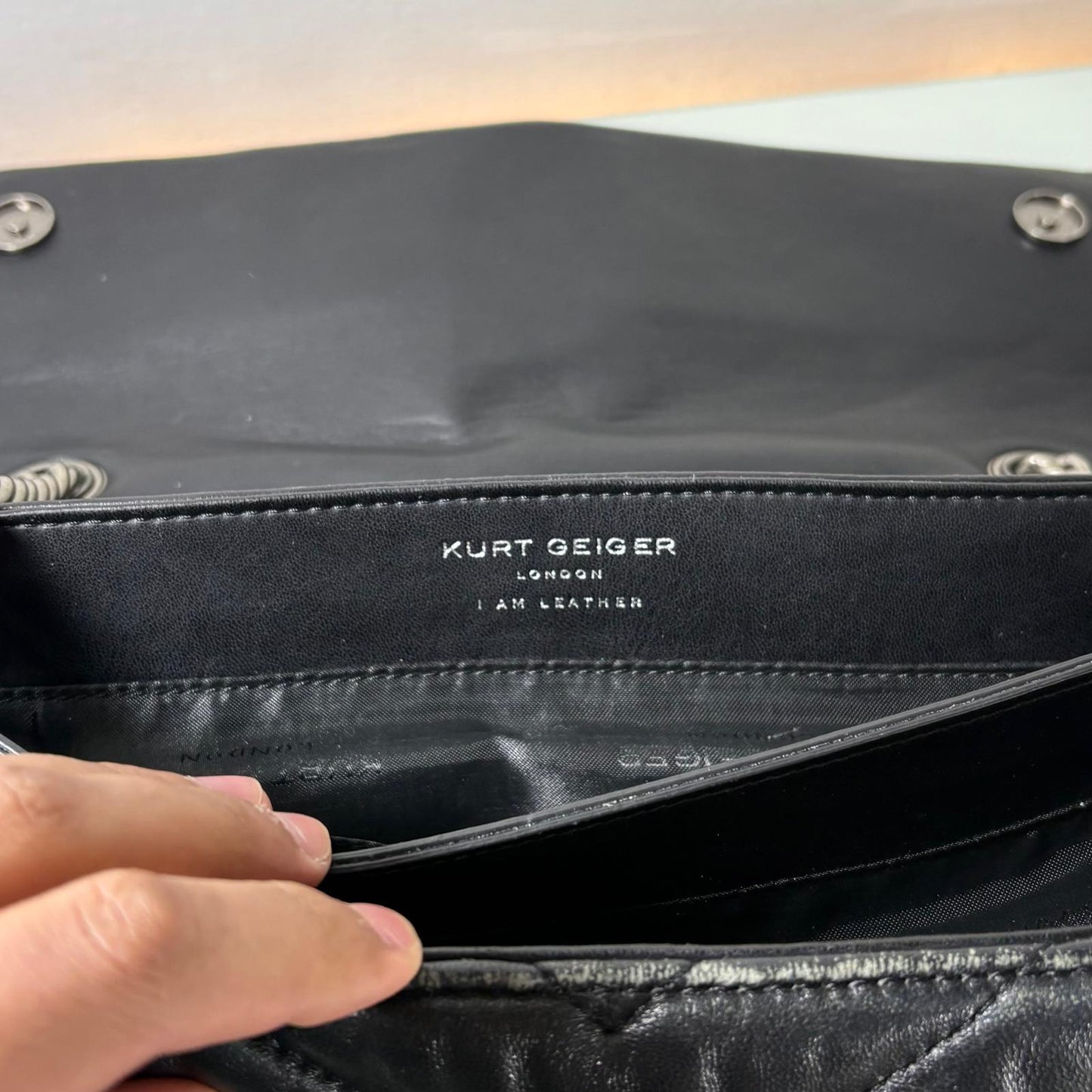 Borsa Kurt Geiger