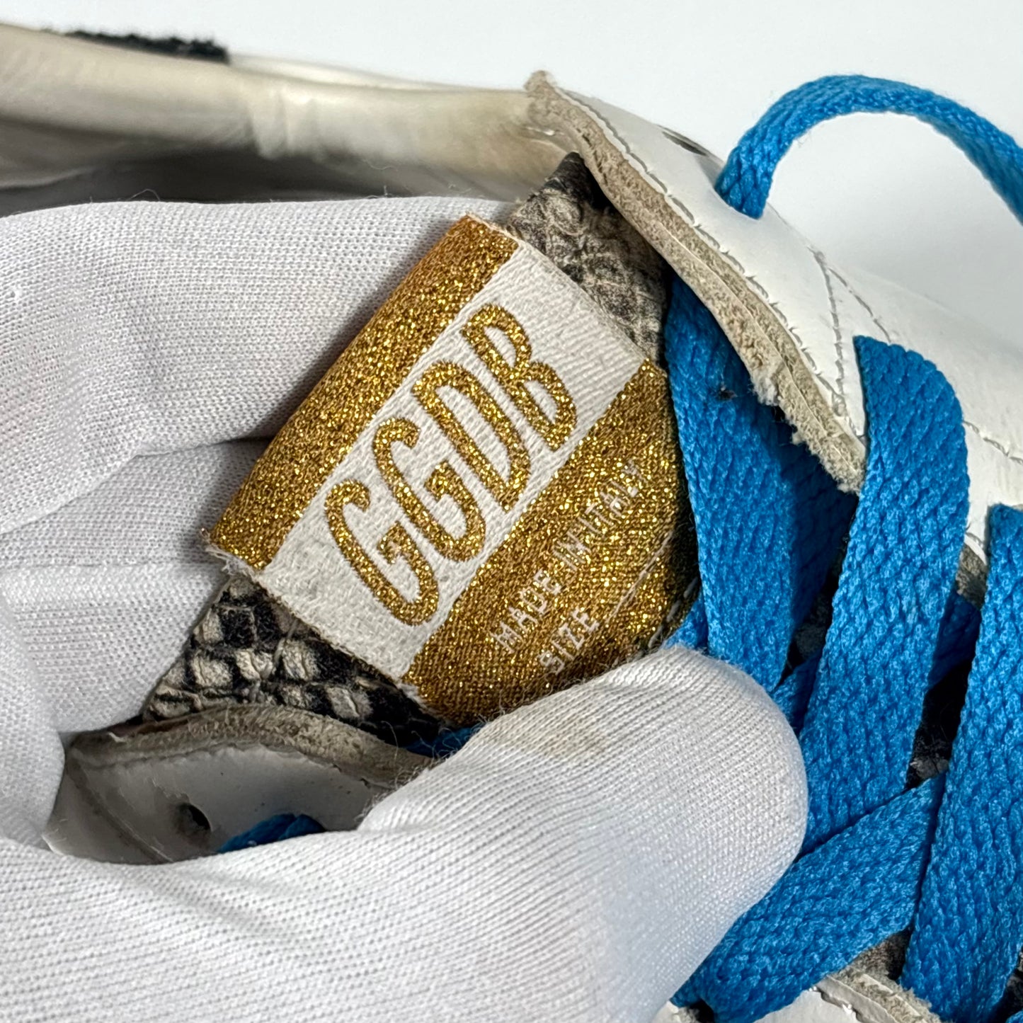 Golden goose Ballstar bianche con stella rossa scuro e talloncini neri a paillettes 43