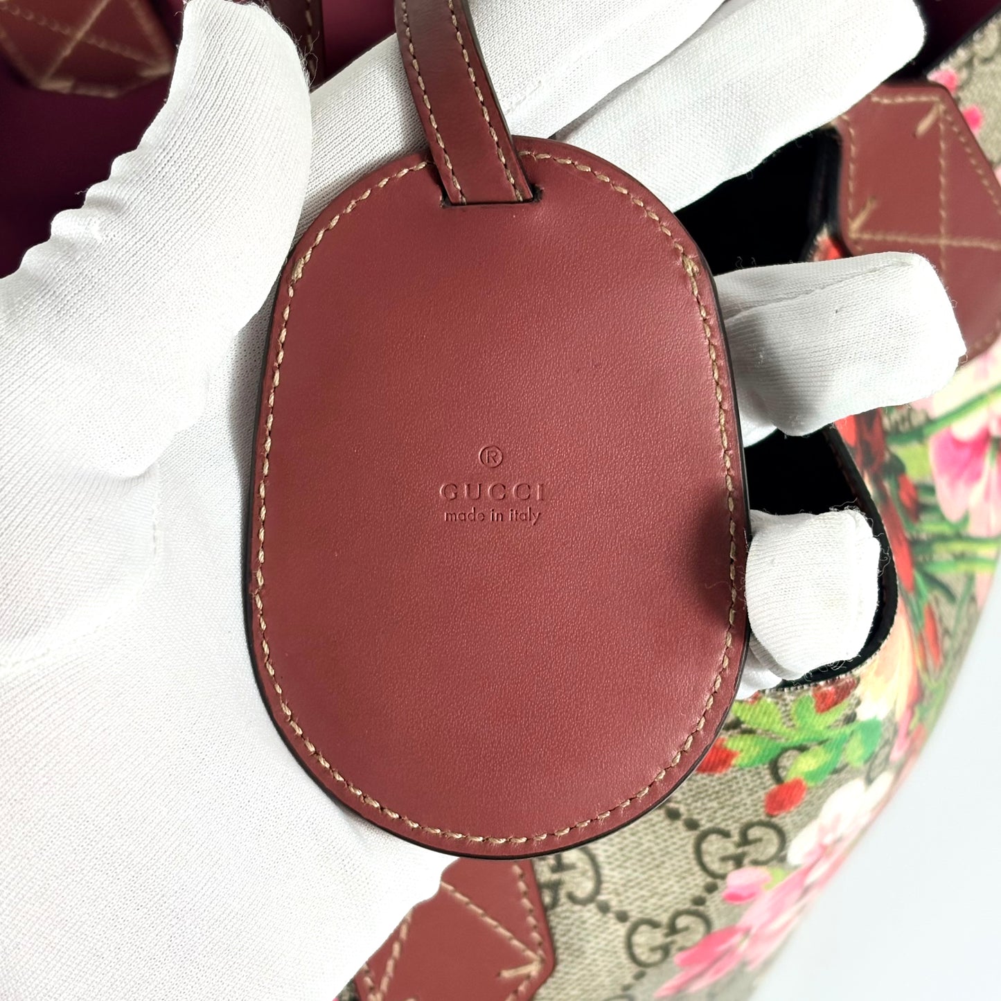 Gucci GG Blooms Supreme Tote