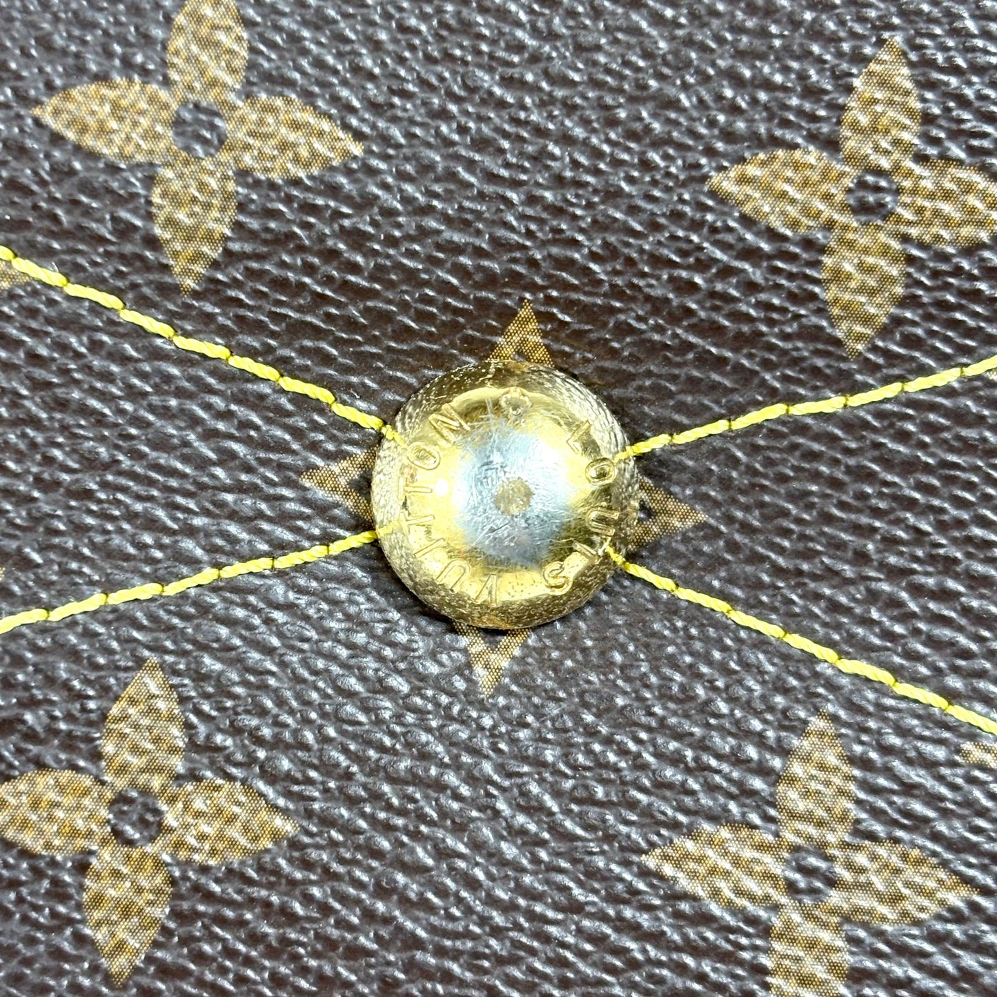 Louis Vuitton Tivoli PM