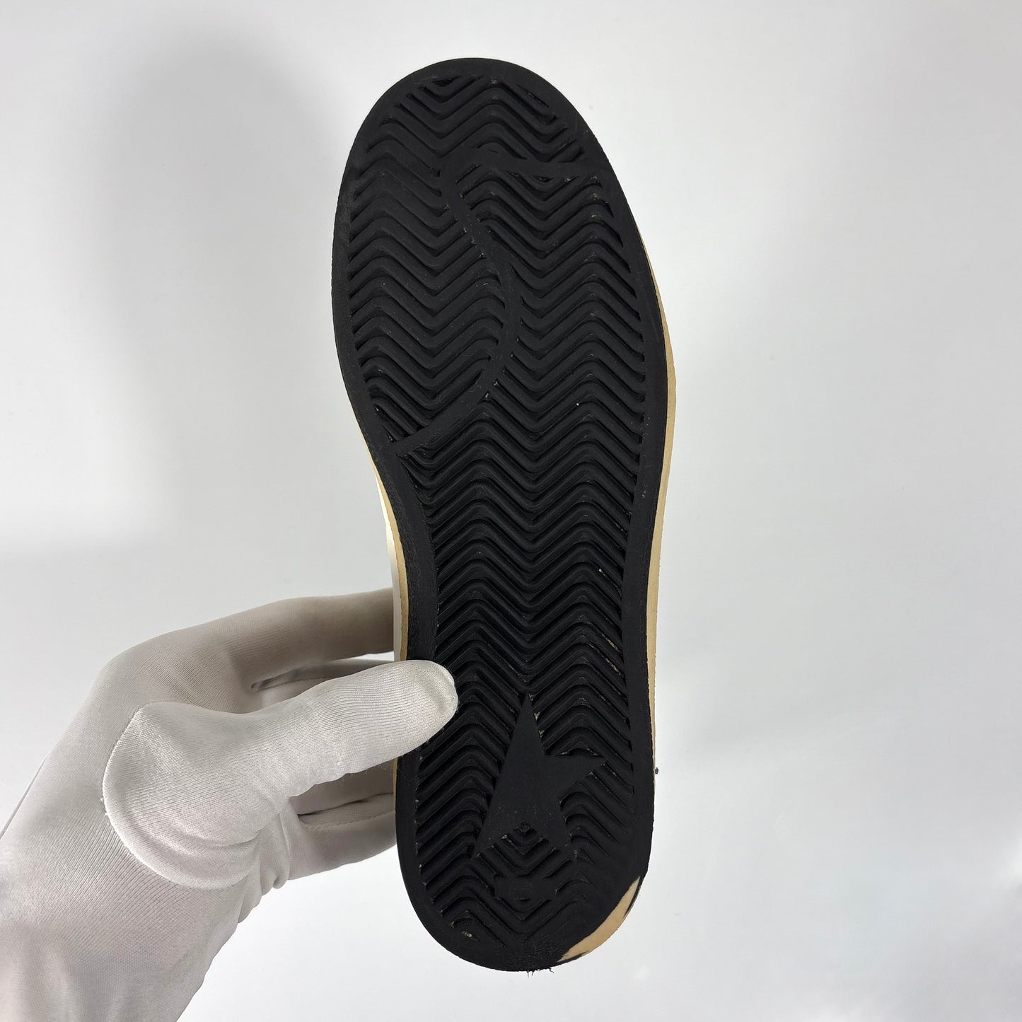 Golden goose Ballstar bianche con stella nera e talloncini oro 37