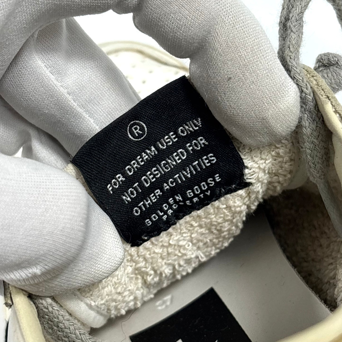 Golden goose Ballstar bianche con stella nera e talloncini oro 37