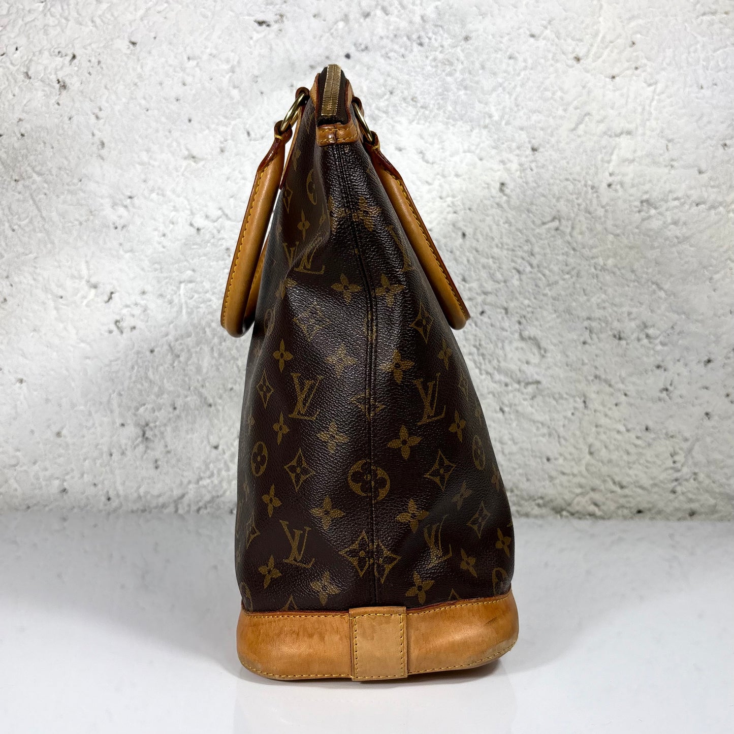 Louis Vuitton Lockit vertical in monogram canvas MM