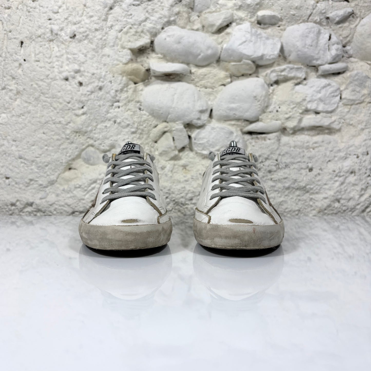 Golden Goose Superstar bianche con stella argento e talloncini arancio 39
