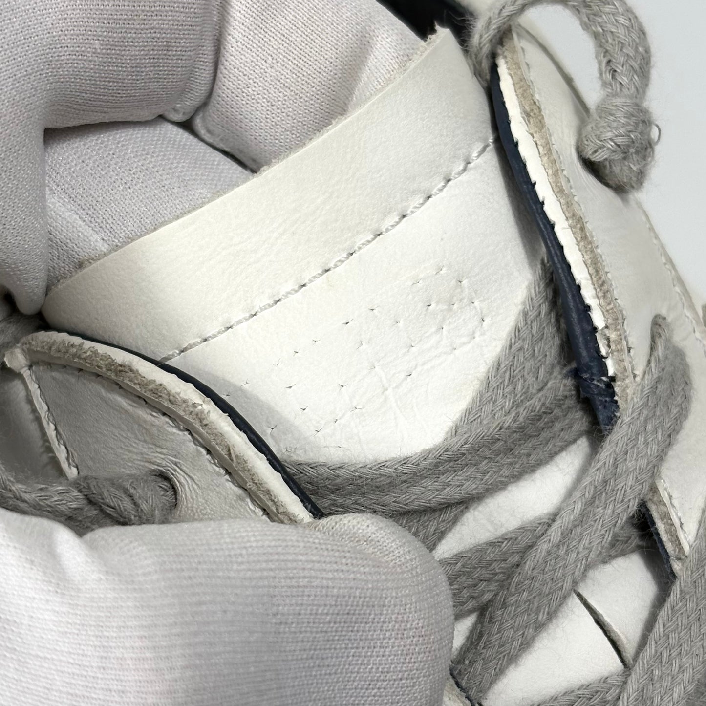 Golden Goose Superstar bianche con stella grigia e talloncini blu scuro 39