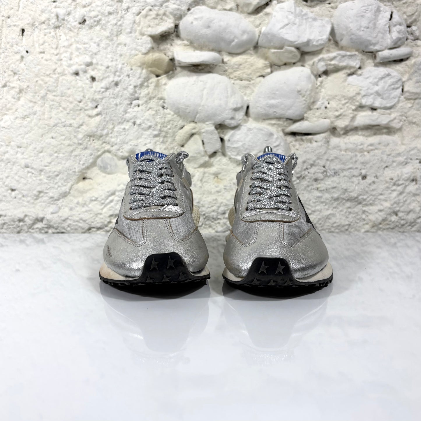 Golden Goose Marathon agento con dettagli in nero 38