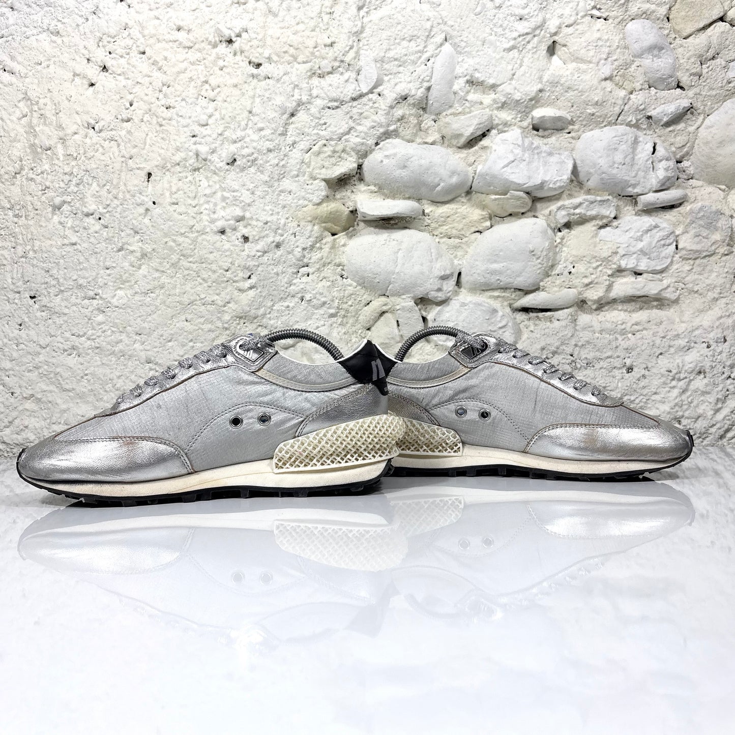 Golden Goose Marathon agento con dettagli in nero 38