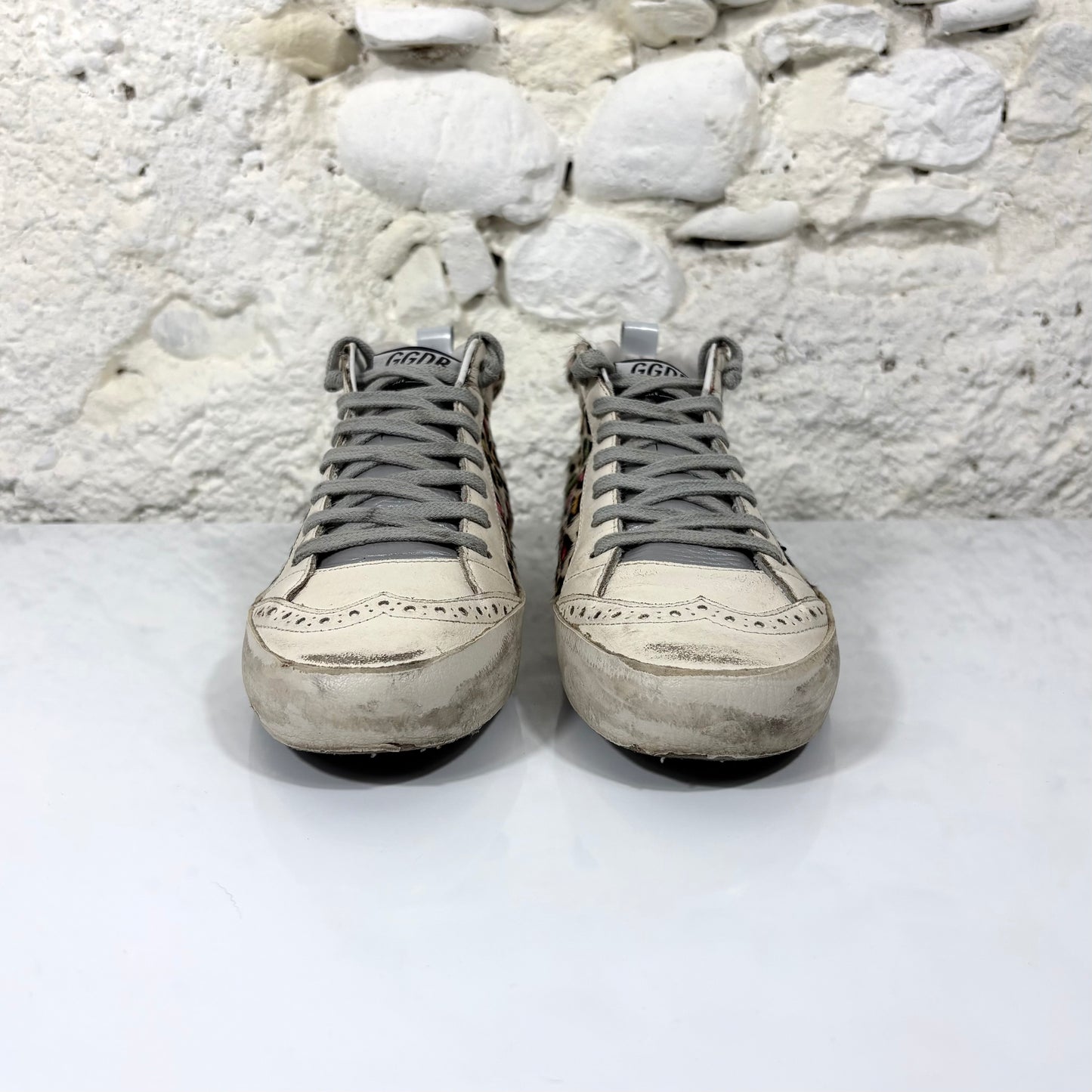 Golden goose Midstar con motivo maculato, stella nera, talloncini e punta bianchi 37