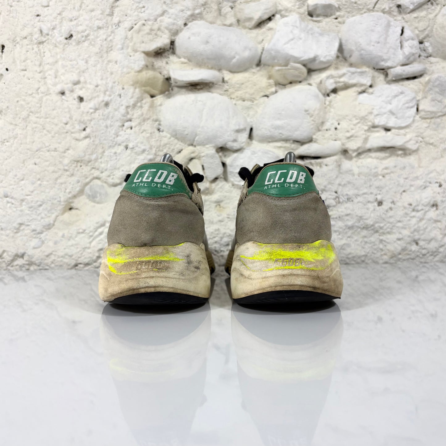 Golden goose Running Sole bianche, beije e a squame 39