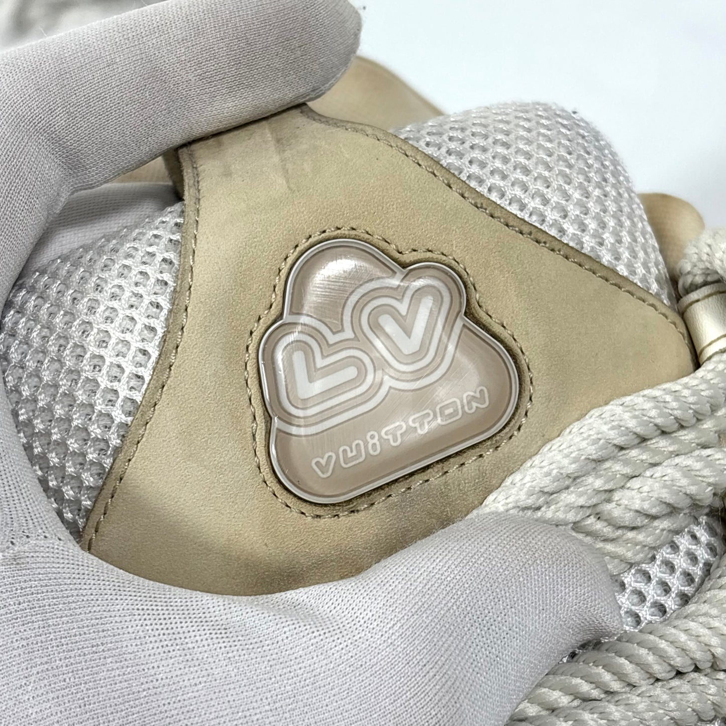 Louis Vuitton Skate beige e bianco 43