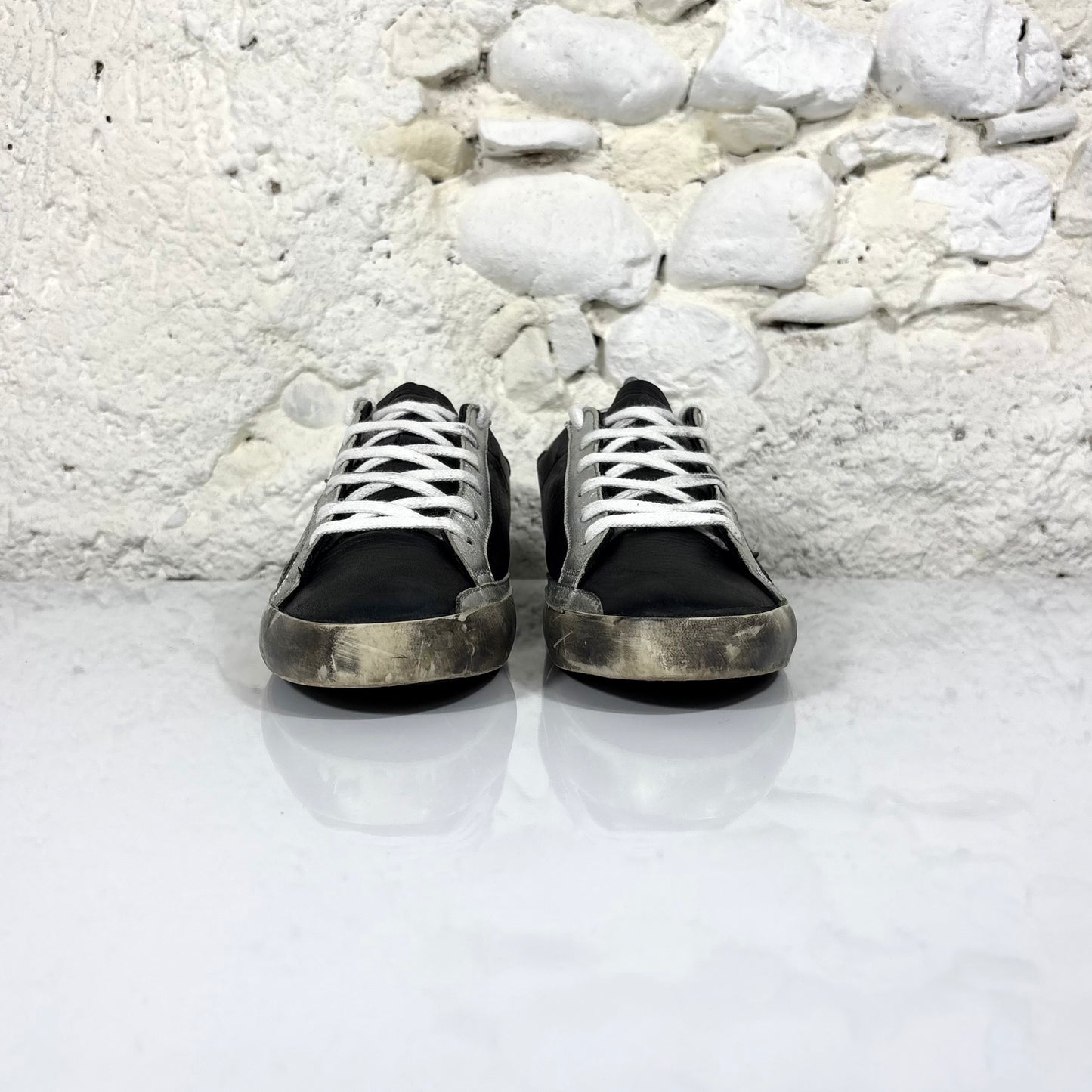 Golden goose Superstar "ARCHIVE" nere con stella e dettagli argento 40