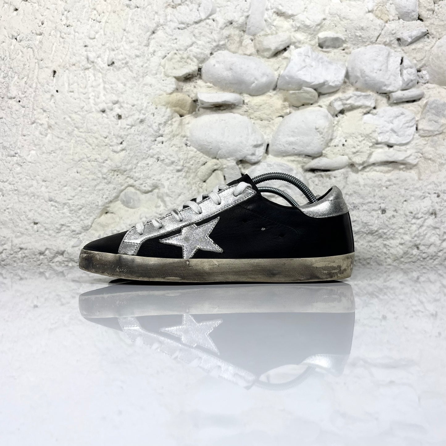 Golden goose Superstar "ARCHIVE" nere con stella e dettagli argento 40